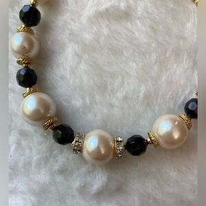 Vintage Richelieu Black Crystal & Glass‎ Faux Pearls Bracelet